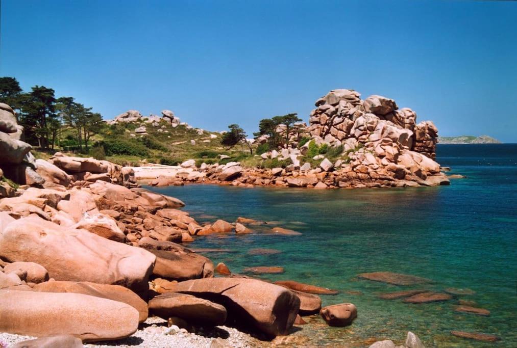 بيرو جْييريك Maison - Villa Bord De Mer, Cote De Granit Rose المظهر الخارجي الصورة